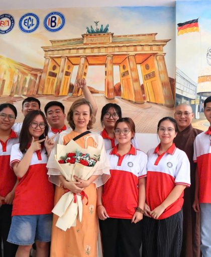 z7256299778550_d72a5213fd6625729f7009bf84656551