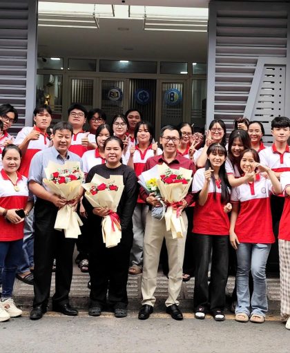 z7256299955355_50d7147372c56db4655493e24f24c0ba